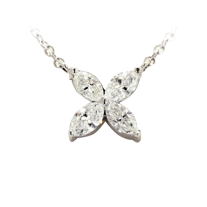1P160718-1 Diamond Pendant with necklace